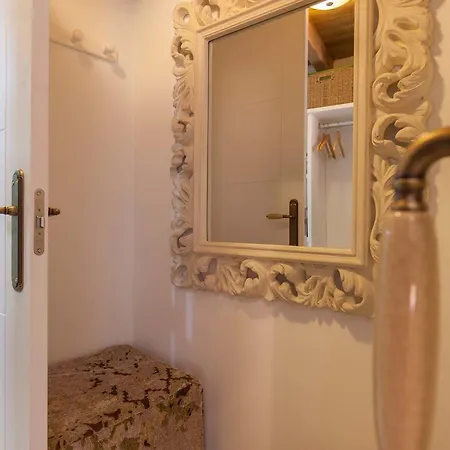 Loft / Duplex With Charming Historic Center. Wifi 아파트 세비야